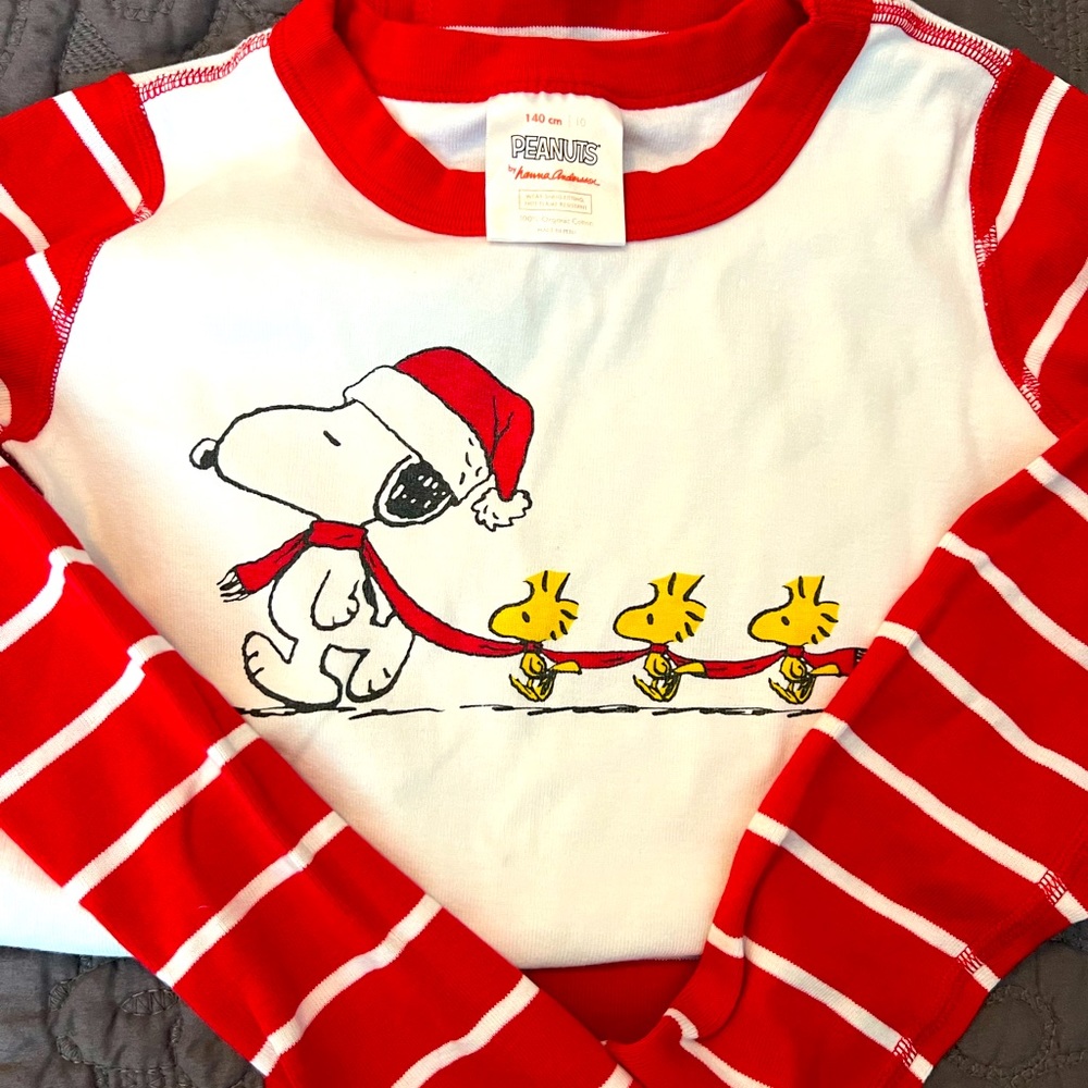Hanna Andersson Snoopy Christmas pajamas